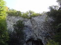 Býčí skála nad stejnojmennou jeskyní.