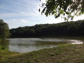 Heršpický rybník, čili Jalovák pohledem ze severovýchodního cípu.