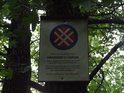 Informační cedule k dávnému hradisku u Obřan.