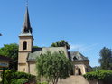 Kostel sv. Jiří v Hloubětíně leží v sousedství chráněného území.