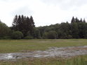 Střední část rybníka Zlámanec v době vypuštění.
